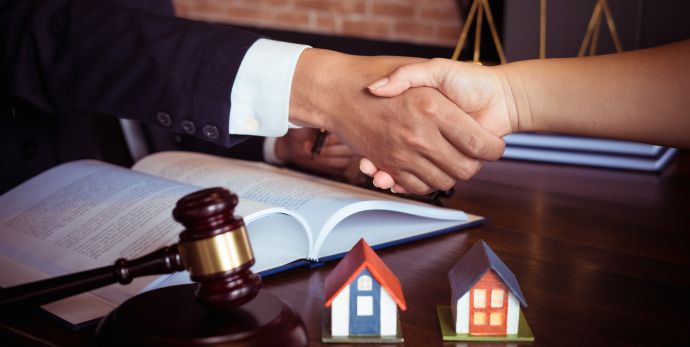 How Do Deceased Estate Lawyers in Perth Handle Disputes and Probate?
